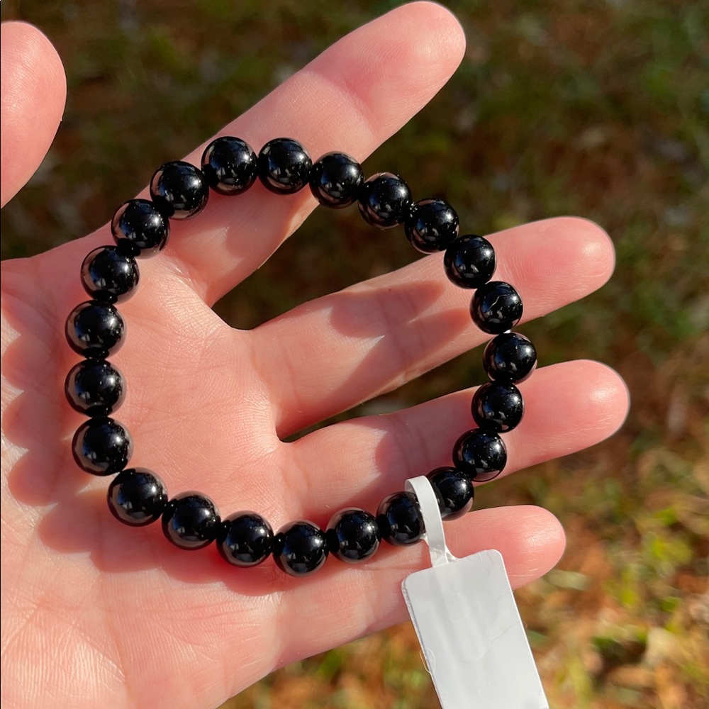 NWT Black Obsidian Beaded Elastic Bracelet - Picture 2 of 6
